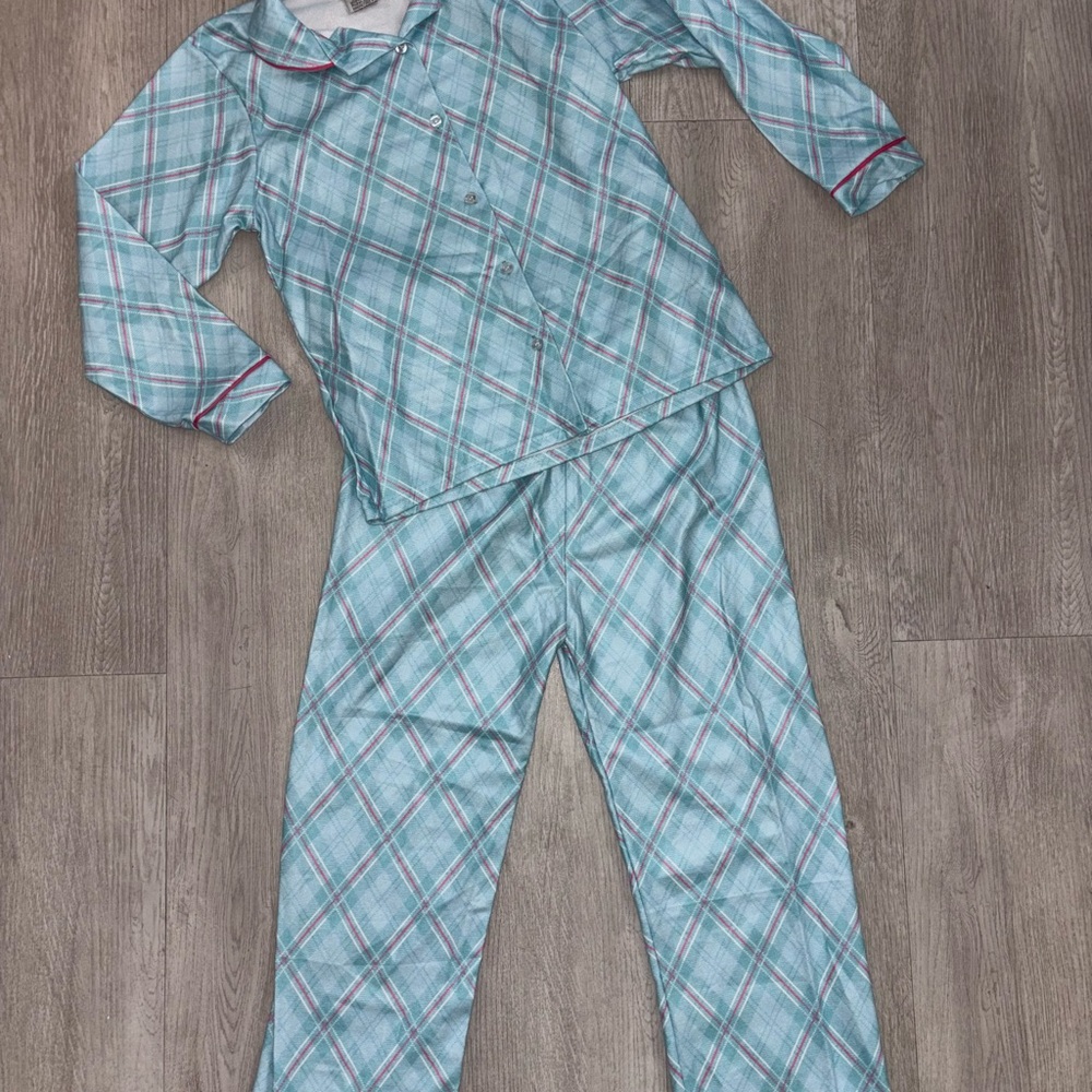 Plaid Kids Pajamas in Blue and White